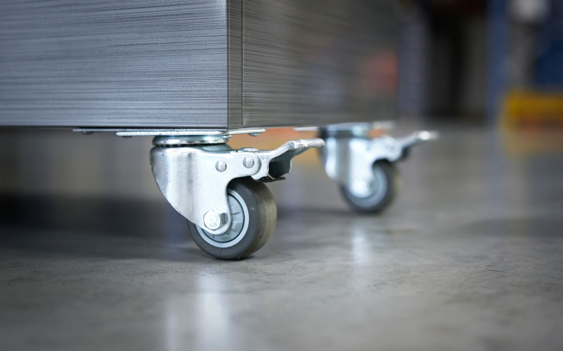 Toyotomi Infrared heater caster wheels close up