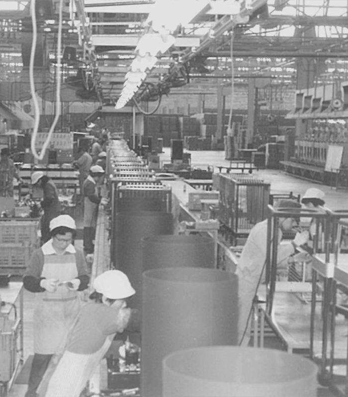 Producción de calentadores Toyotomi desde los primeros días de Toyotomi alrededor de 1960